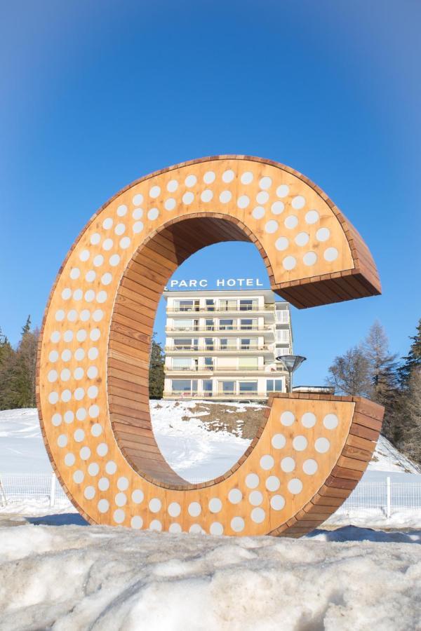 Grand Hôtel du Parc Crans-Montana Exterior foto