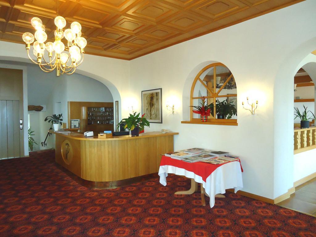 Grand Hôtel du Parc Crans-Montana Exterior foto