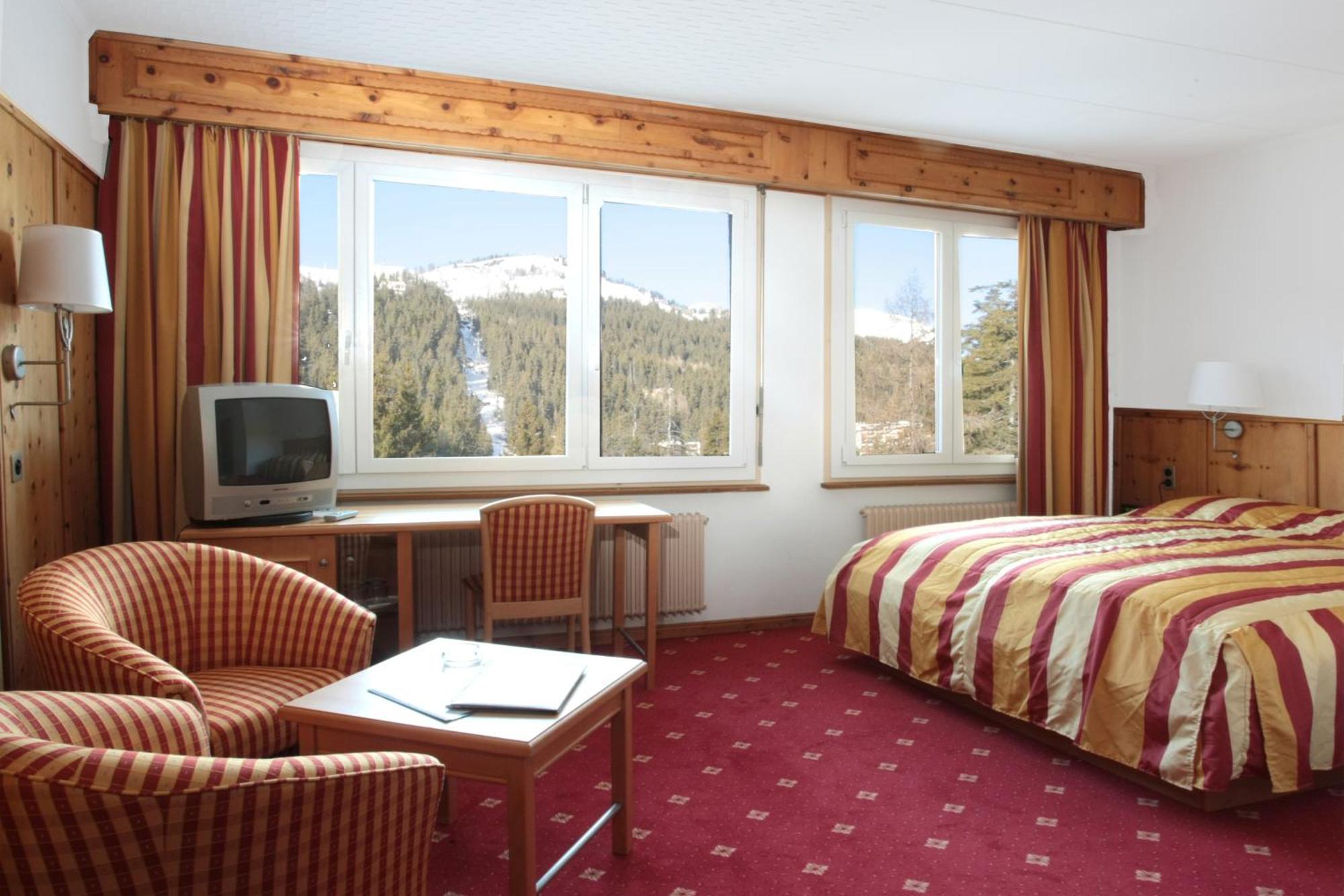 Grand Hôtel du Parc Crans-Montana Exterior foto